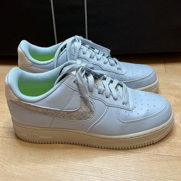 Nike Air Force 1 07 SE Special Edition Low Recycled Wool Women's, SIZE 8 1/2 - Picture 2 of 9